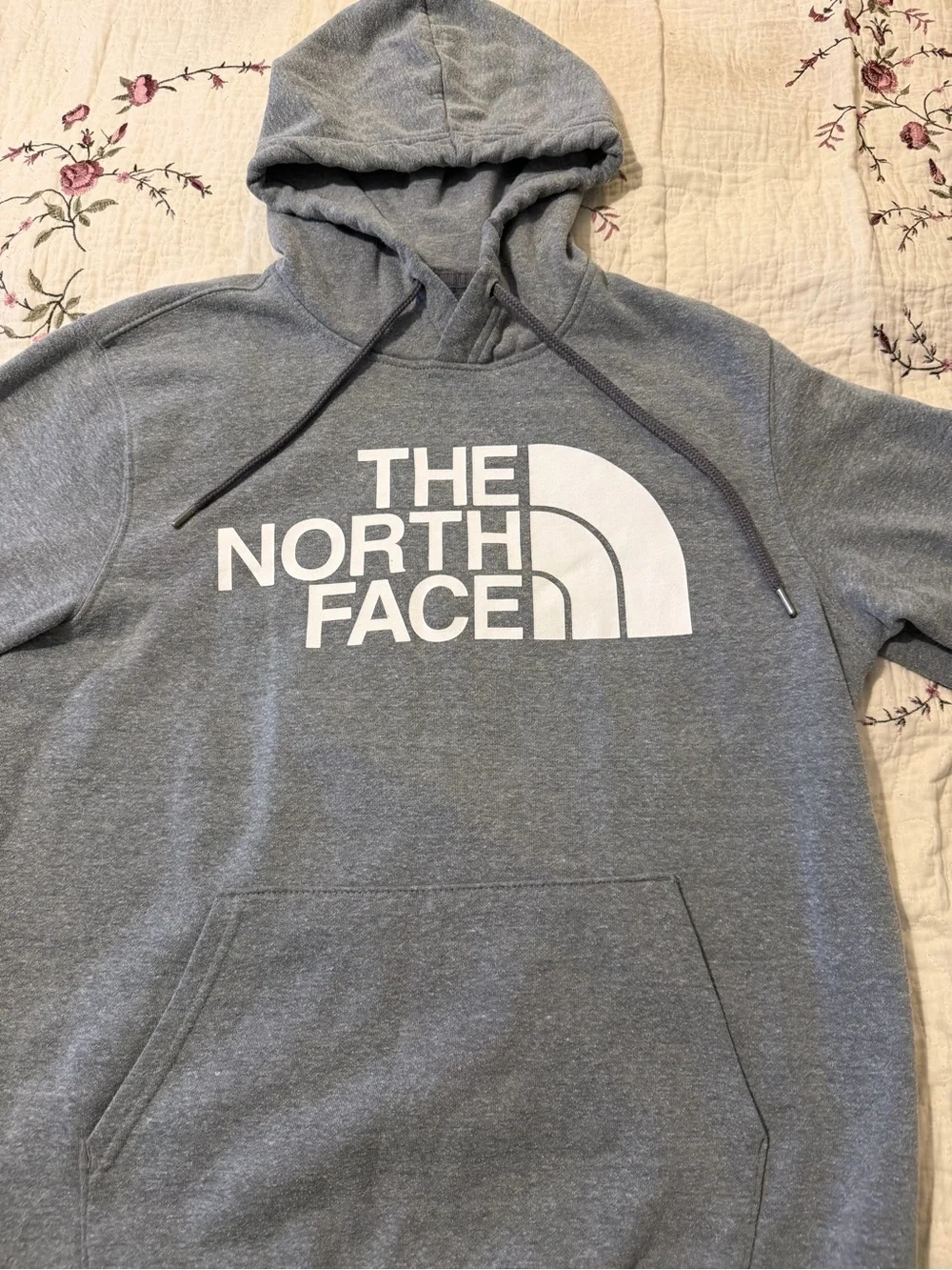 The North Face Gray Pullover Hoodie with White Logo Mens M